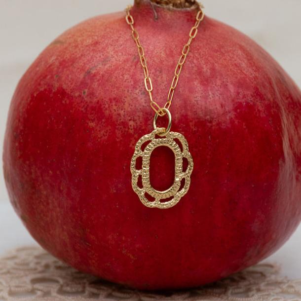 Small Laurel Necklace