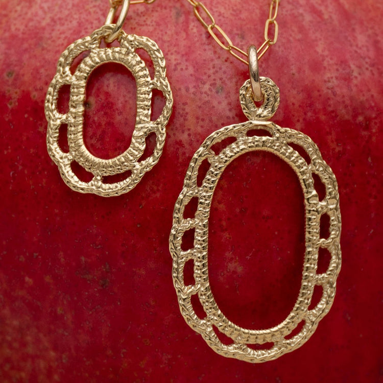 Small Laurel Necklace