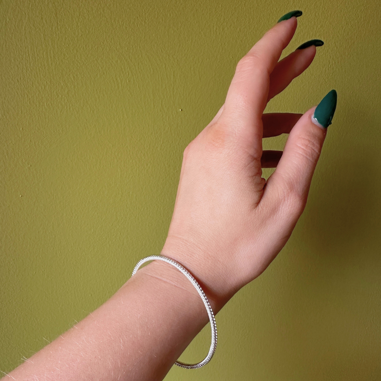 Kakra Single Stitch Bangle