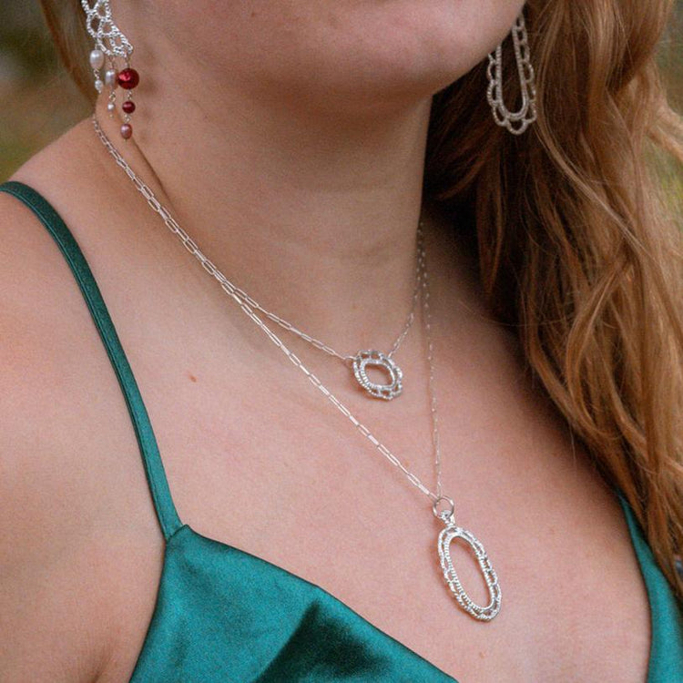 Horizontal Laurel Necklace