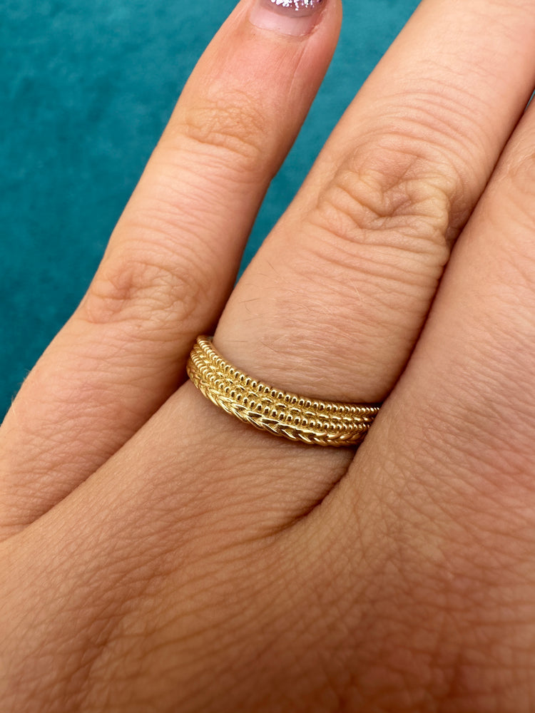Kakra Double Stitch Curved Band