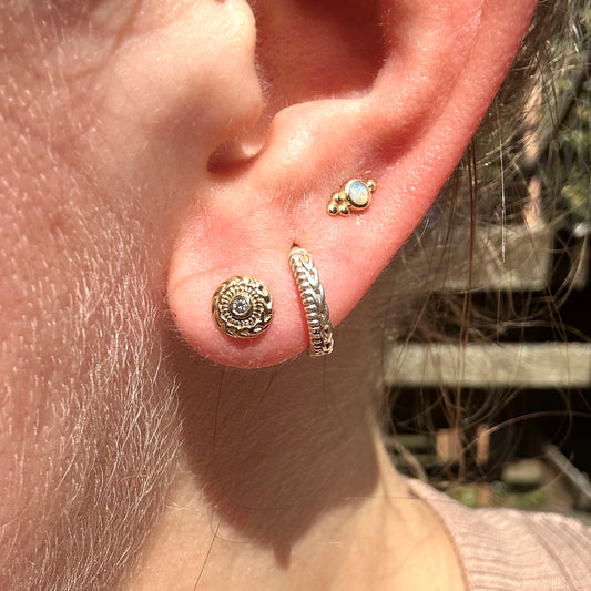 Vedo Studs - 10kt gold