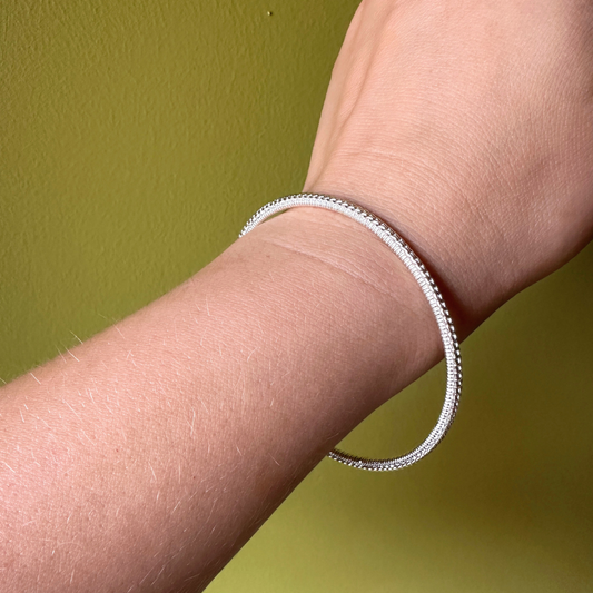 Kakra Single Stitch Bangle