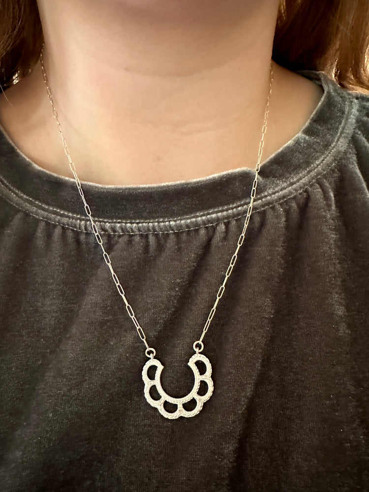 Mary Necklace